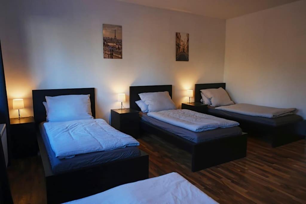 Schoene 4-Bettzimmer Wohnung In Celle Exteriér fotografie