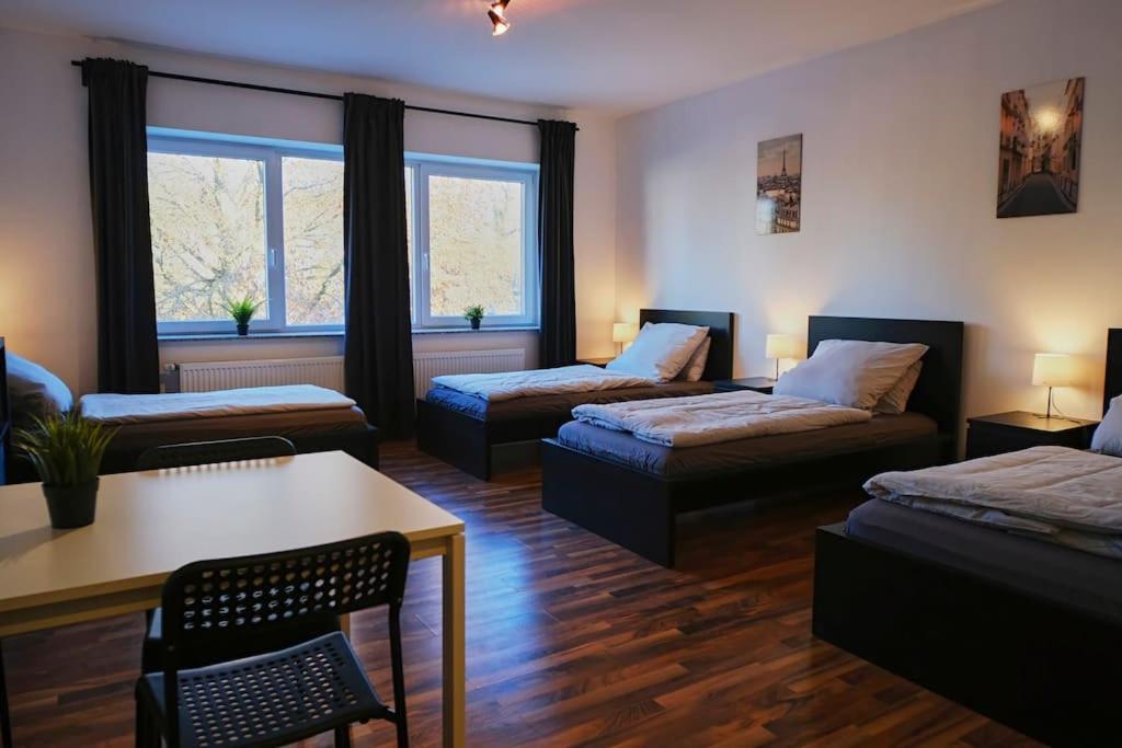 Schoene 4-Bettzimmer Wohnung In Celle Exteriér fotografie
